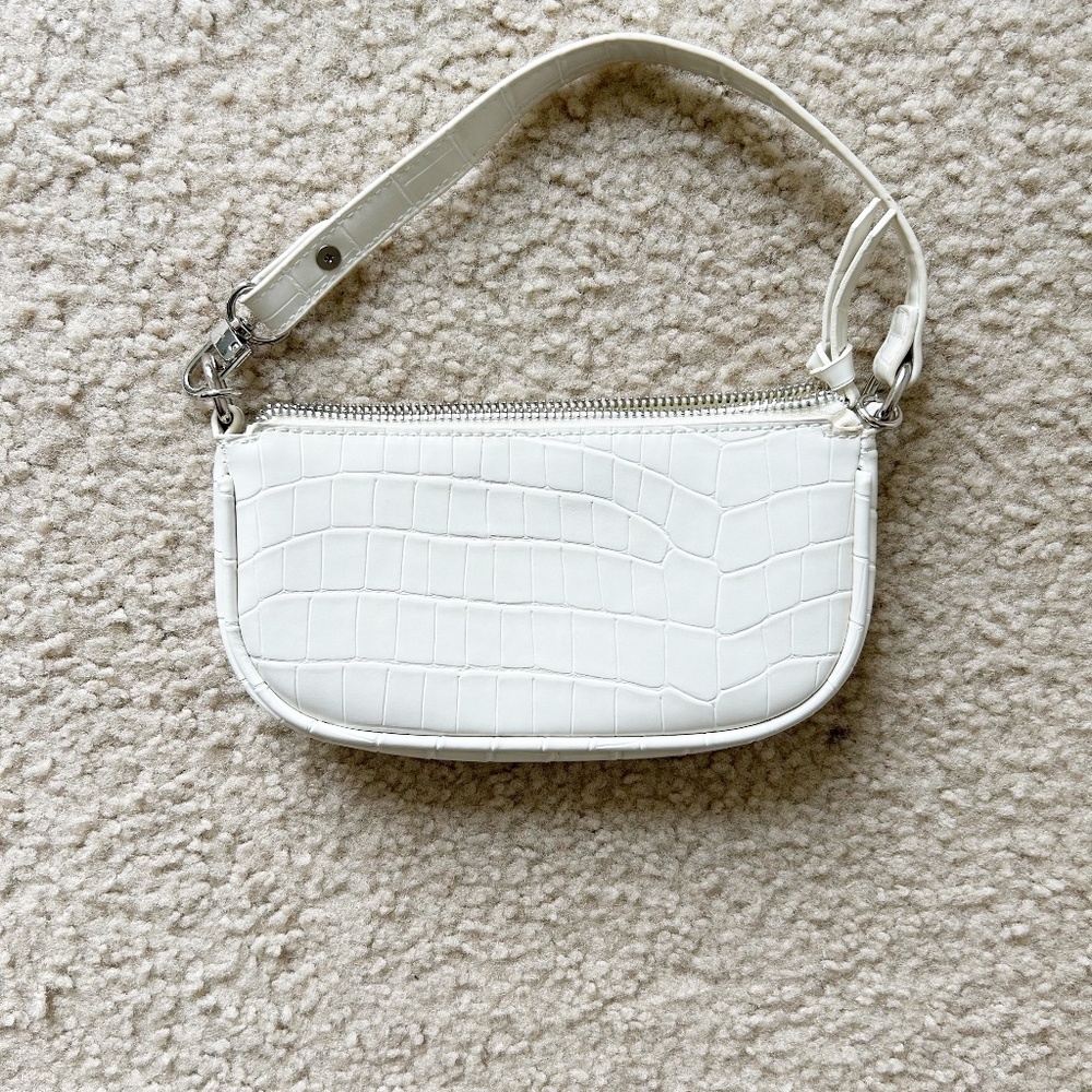 White Shoulder Bag